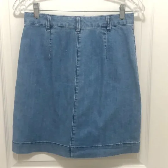 ✨HOST PICK✨Club Monaco A-Line Denim Skirt - Size 0 - Picture 2 of 9
